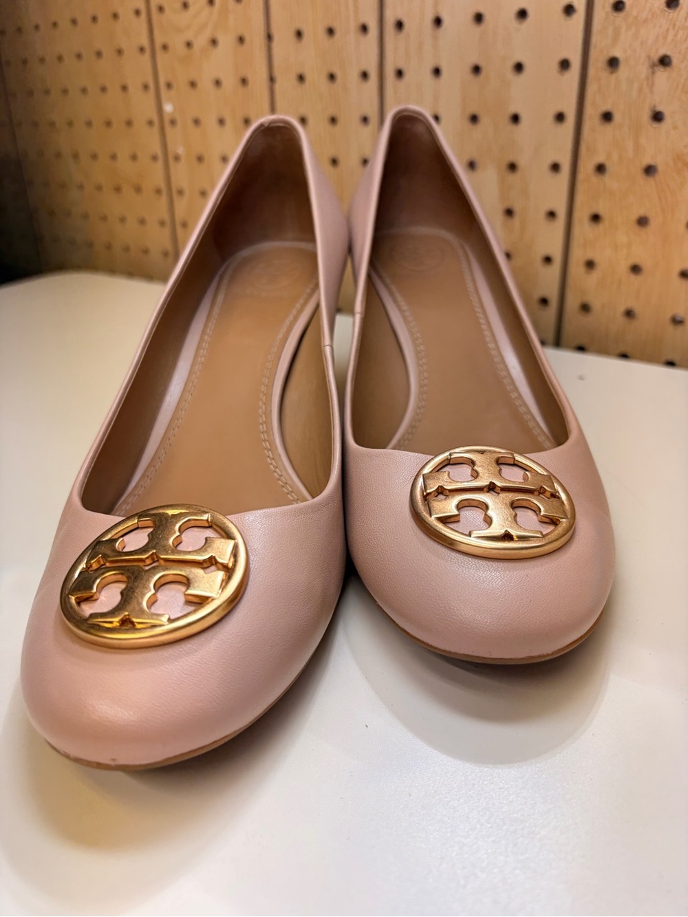Tory Burch Blush Pink Leather Logo Round-Toe Wedge - Picture 3 of 8